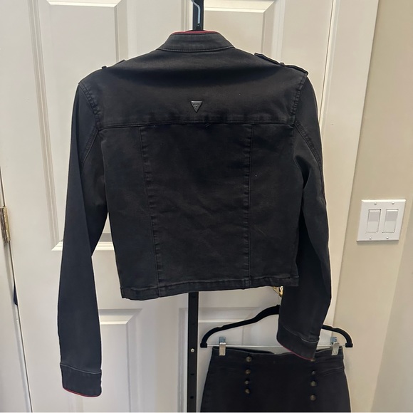 Guess Botton Detail Matching Jacket (Size Medium) and Skirt (Size 30/10) Bundle - Picture 13 of 15